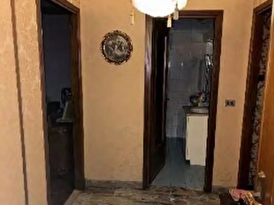 Immagine 10 di Pentalocale in vendita  in Via Sandro Botticelli 35 a Torino