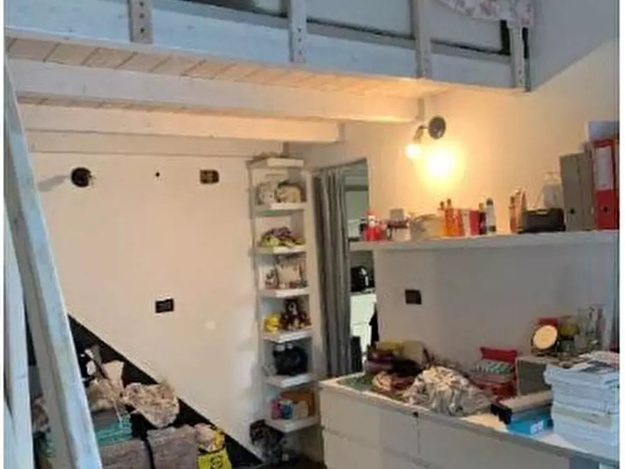 Immagine 8 di Bilocale in vendita  in Via Stefano Castagnola 12F a Genova