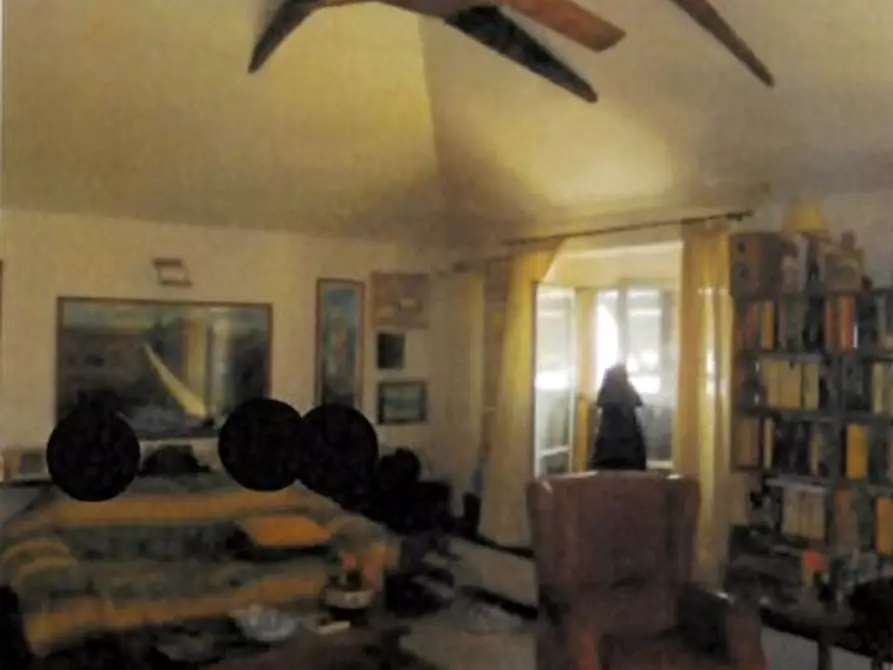 Immagine 6 di Pentalocale in vendita  in Vico delle Compere 2 a Genova