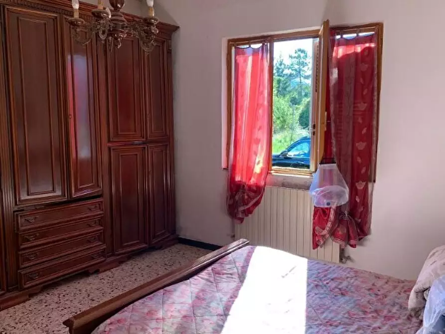 Immagine 6 di Porzione di casa in vendita  in Via Paolo Boracchia 13 a Beverino