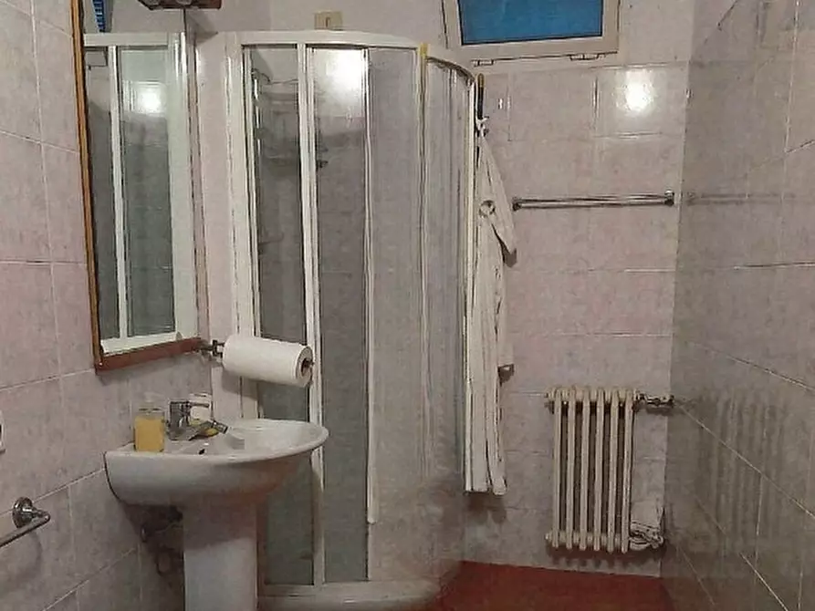 Immagine 8 di Quadrilocale in vendita  in Regione Rapalline snc a Albenga