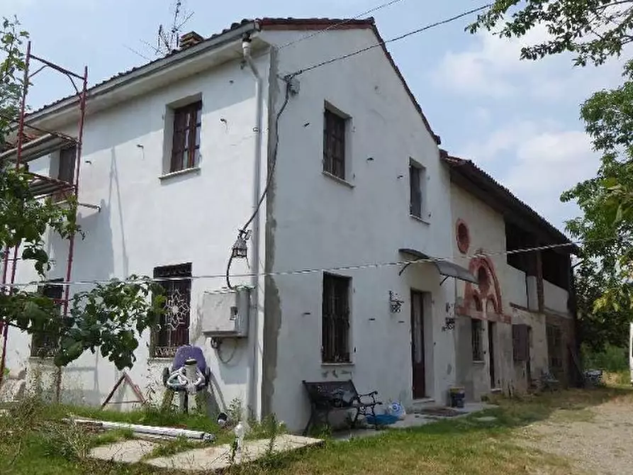Immagine 1 di Villa in vendita  in Via Falamera 60 a Alessandria