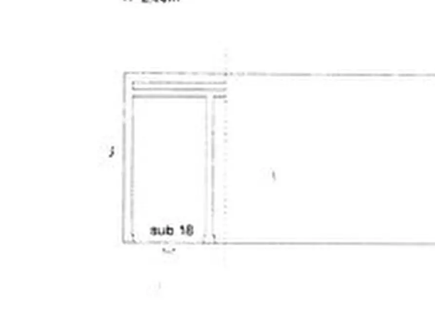 Immagine 2 di Garage in vendita  in Via Beggiola 2 a Follo