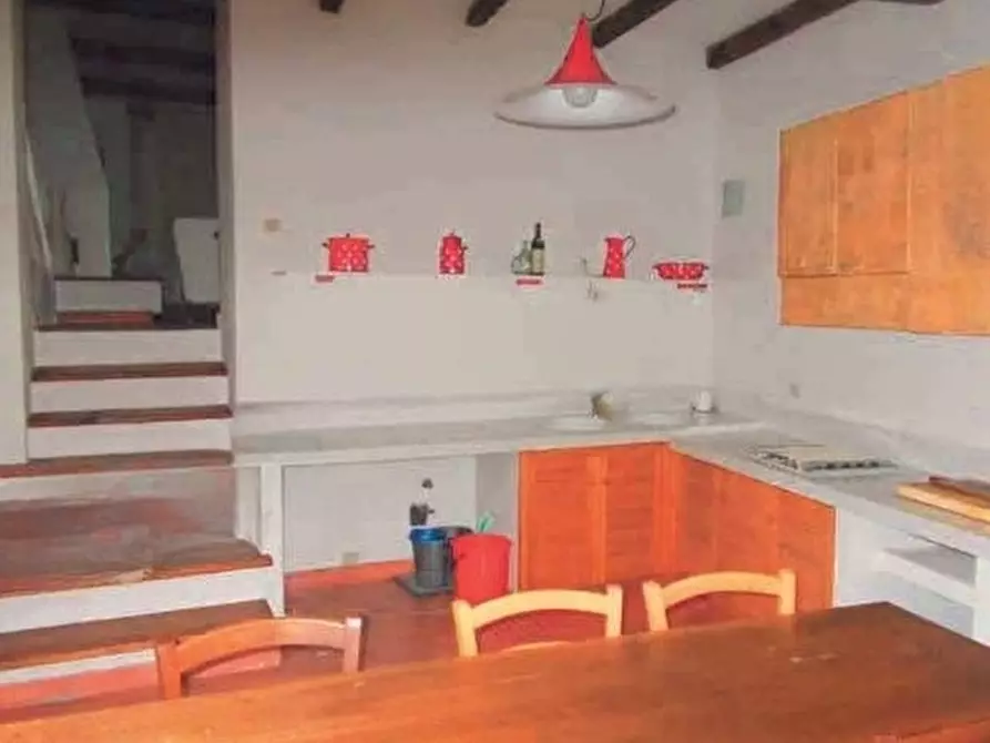 Immagine 4 di Porzione di casa in vendita  in Salita al Castello 8 a Ponzone