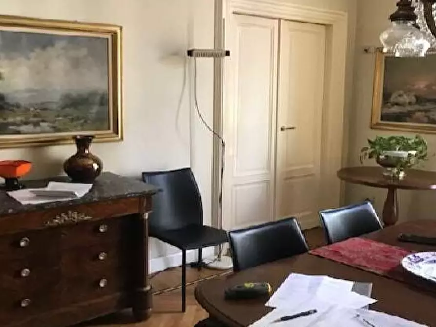 Immagine 5 di Pentalocale in vendita  in Via dei Mille 45 a La Spezia