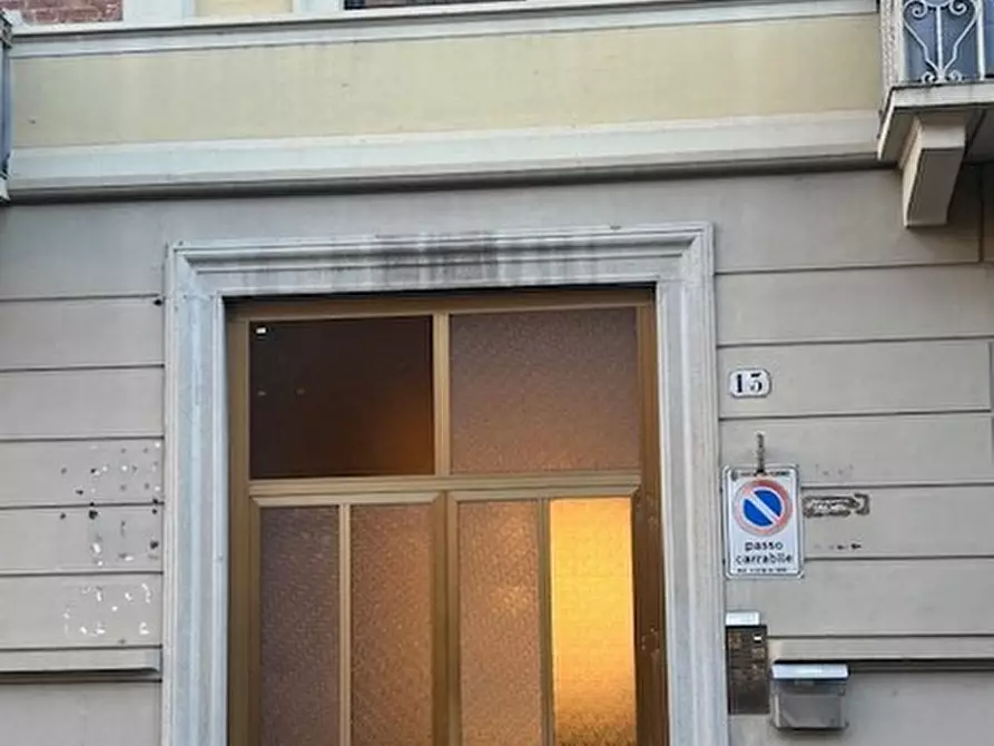 Immagine 1 di Pentalocale in vendita  in Via Parella 13 a Torino