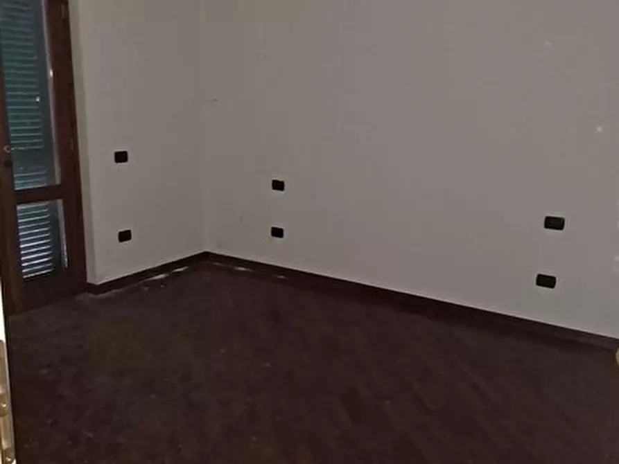 Immagine 7 di Casa trifamiliare in vendita  in Via Roma snc a Recco