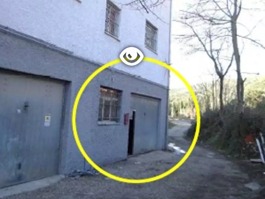 Immagine 4 di Magazzino in vendita  in Via Luigi Ghiglielmone a Deiva Marina