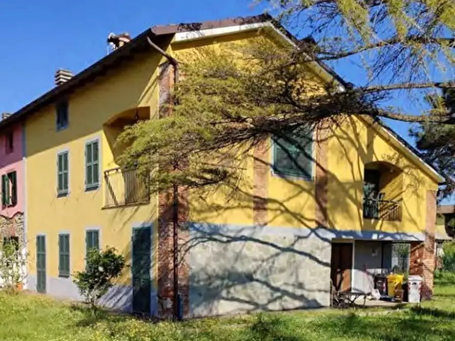 Immagine 1 di Casa indipendente in vendita  in Localita Schierano 183 a Rocca Grimalda