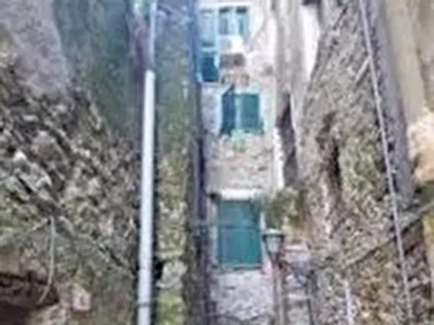 Immagine 7 di Trilocale in vendita  in Vico Baciciui 4 a Ventimiglia