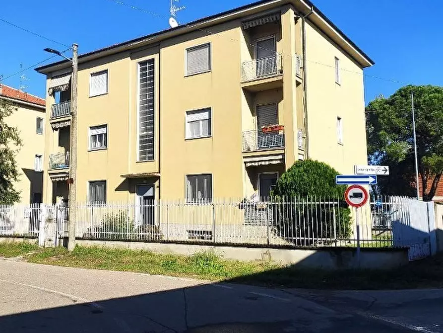 Immagine 1 di Pentalocale in vendita  in Via Legnano 2 a Inveruno