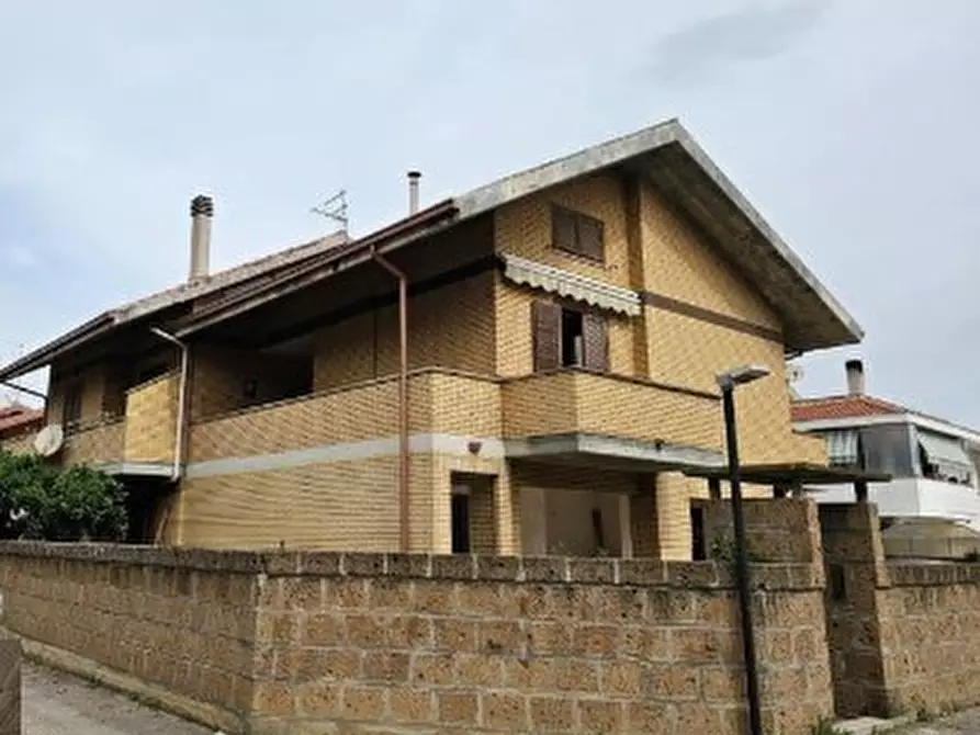 Immagine 1 di Villa in vendita  in Via Adriatica Sud 128 a Francavilla Al Mare