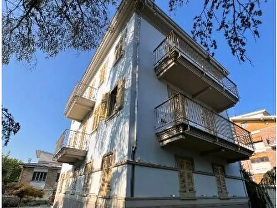 Immagine 7 di Quadrilocale in vendita  in Via Carlo Noè 34 a Valenza
