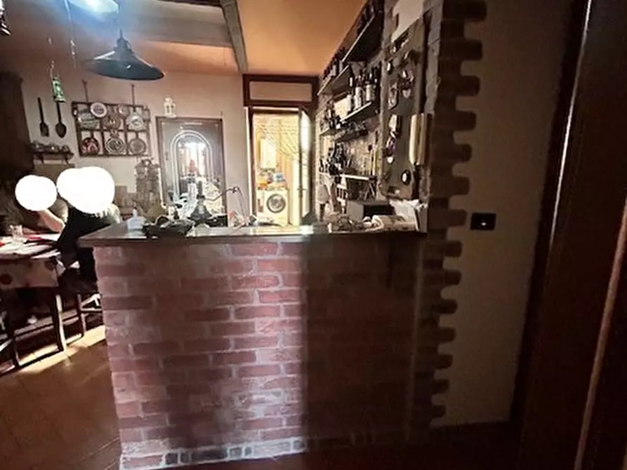 Immagine 4 di Pentalocale in vendita  in Via Parella 13 a Torino