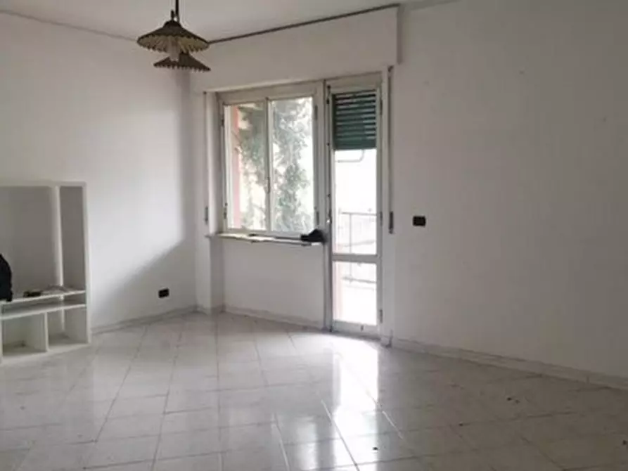 Immagine 3 di Pentalocale in vendita  in Mura Degli Angeli 35 a Genova