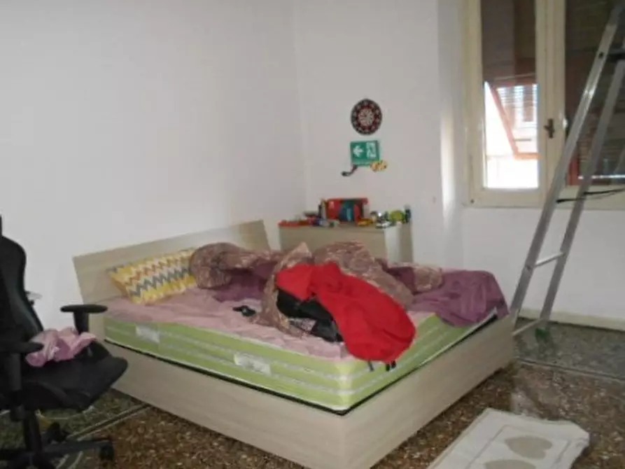 Immagine 7 di Pentalocale in vendita  in Via Roma 1 a Serravalle Scrivia