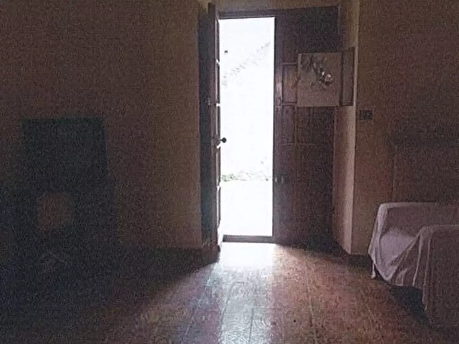 Immagine 6 di Pentalocale in vendita  in Via Paolo Anfossi 68B a Genova