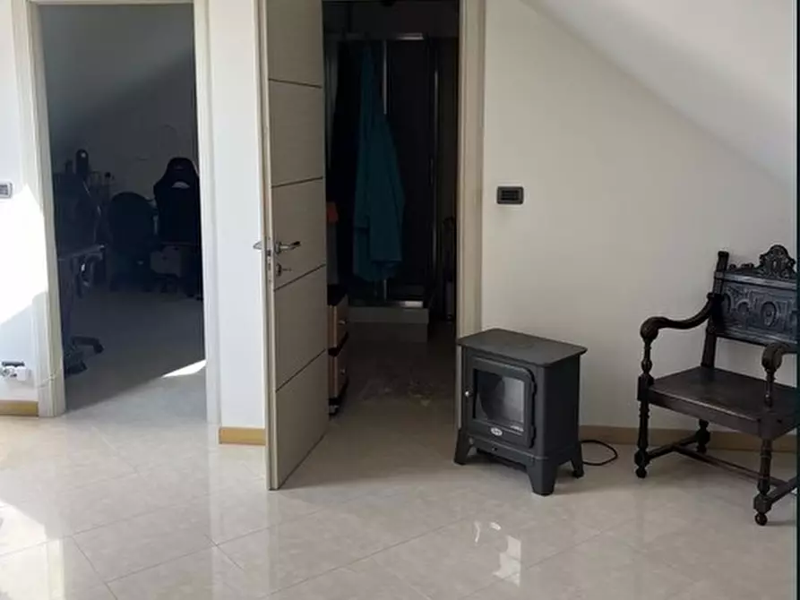 Immagine 6 di Villa in vendita  in Via Valleregia 29 a Serra Riccò