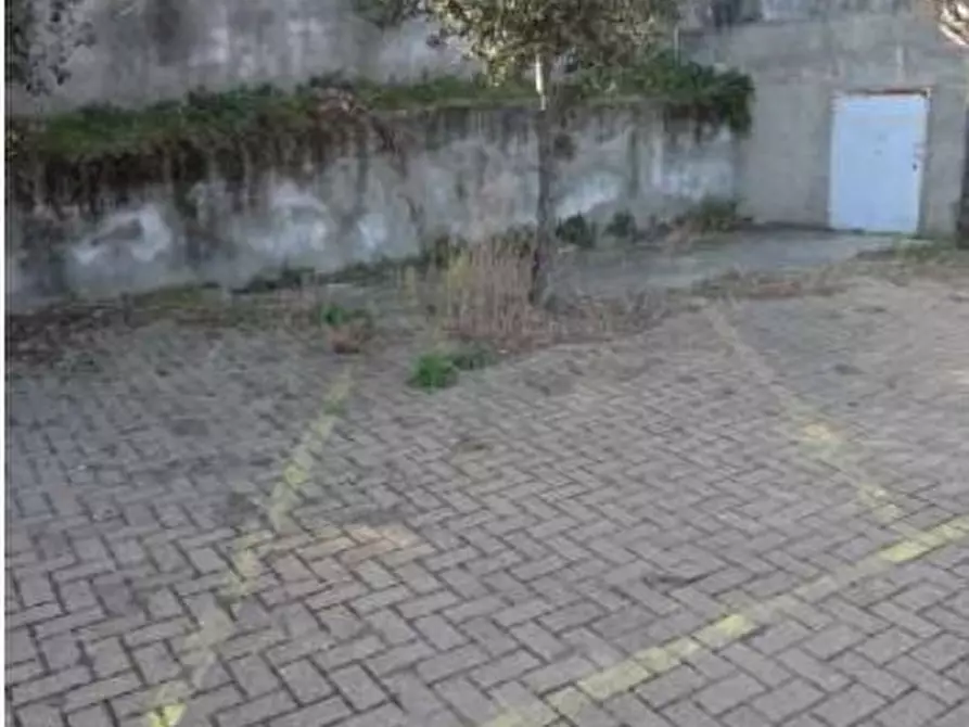 Immagine 4 di Garage in vendita  in Salita Murta snc a Genova