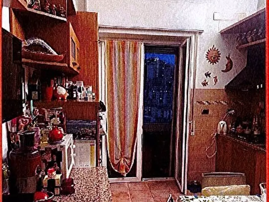 Immagine 4 di Pentalocale in vendita  in Via Aurelio Robino 152 a Genova