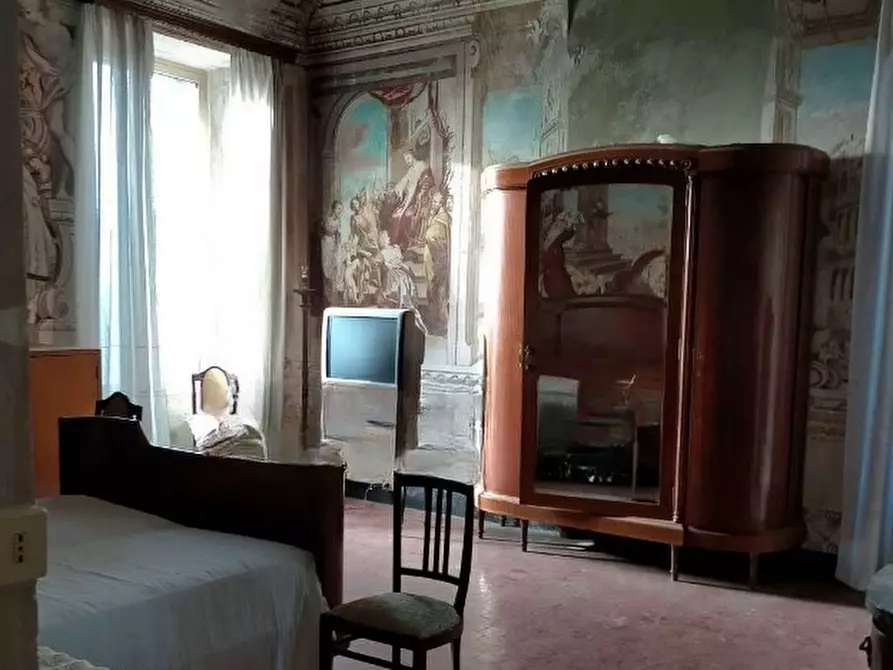 Immagine 5 di Pentalocale in vendita  in Via Felice Cascione 30 a Imperia