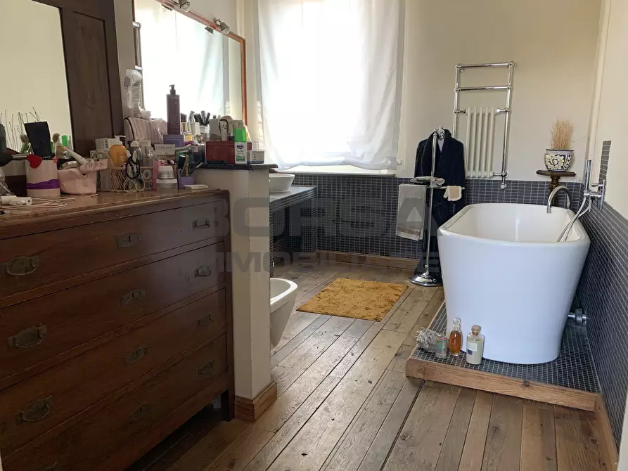 Immagine 10 di Villa in vendita  in Via della chiesa 10 a Cascina