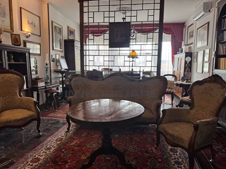 Immagine 39 di Appartamento in vendita  in Piazza Attias 48 a Livorno