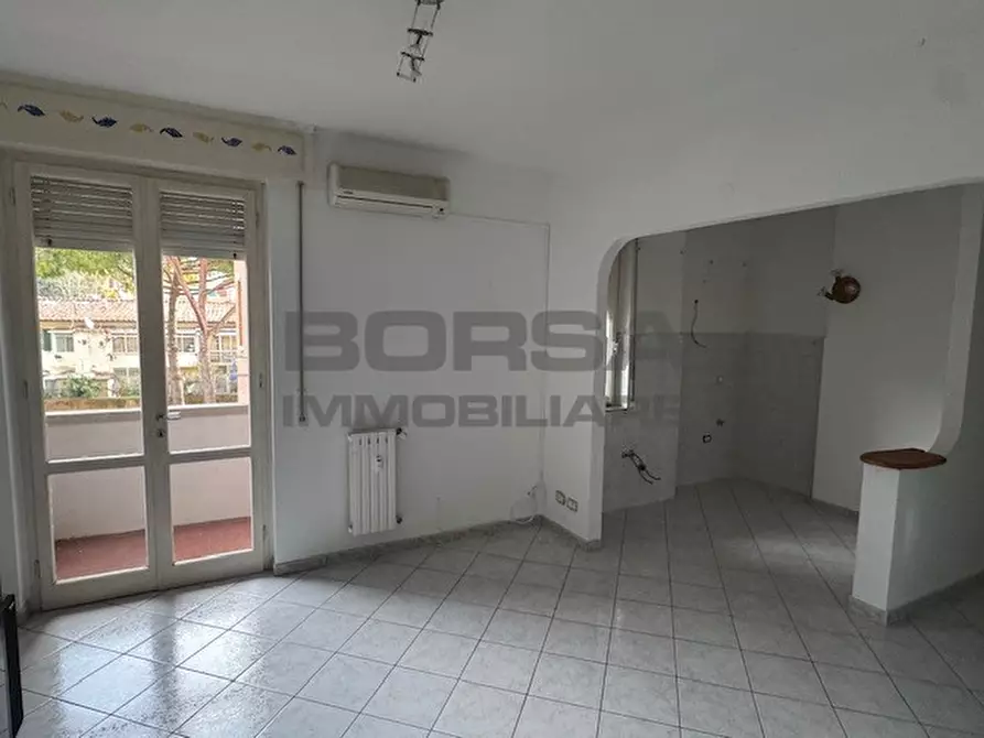 Immagine 8 di Bilocale in vendita  in Via del Riposo 1 a Livorno