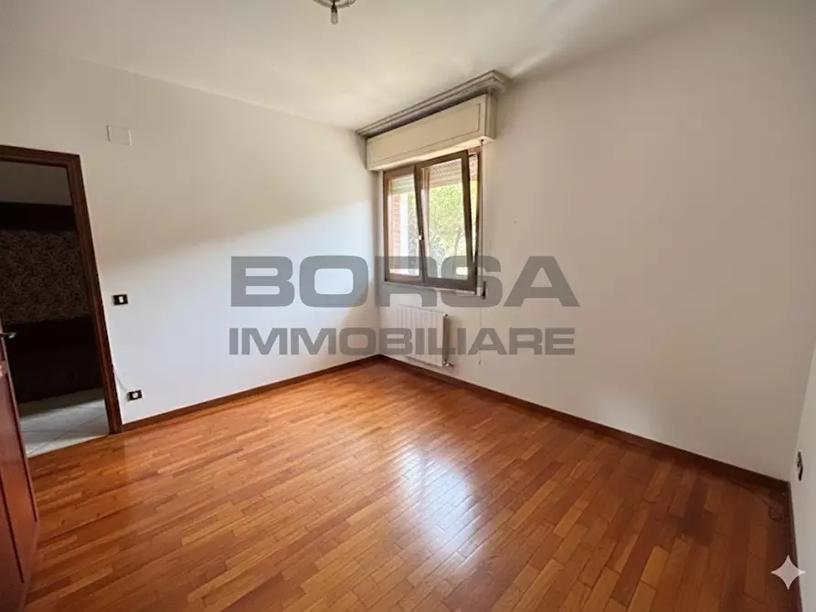 Immagine 21 di Appartamento in vendita  in Via Maria Montessori 3 a Livorno