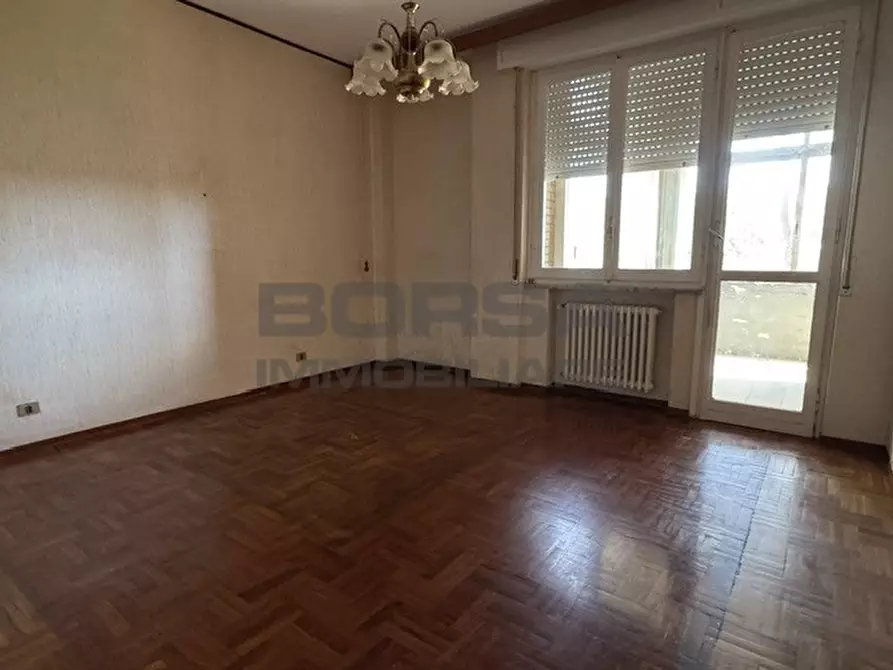 Immagine 21 di Appartamento in vendita  in Via Benvenuto Cellini a Livorno