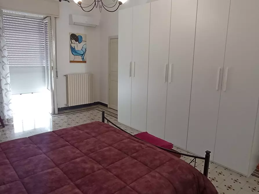 Immagine 8 di Pentalocale in vendita  a Ragusa