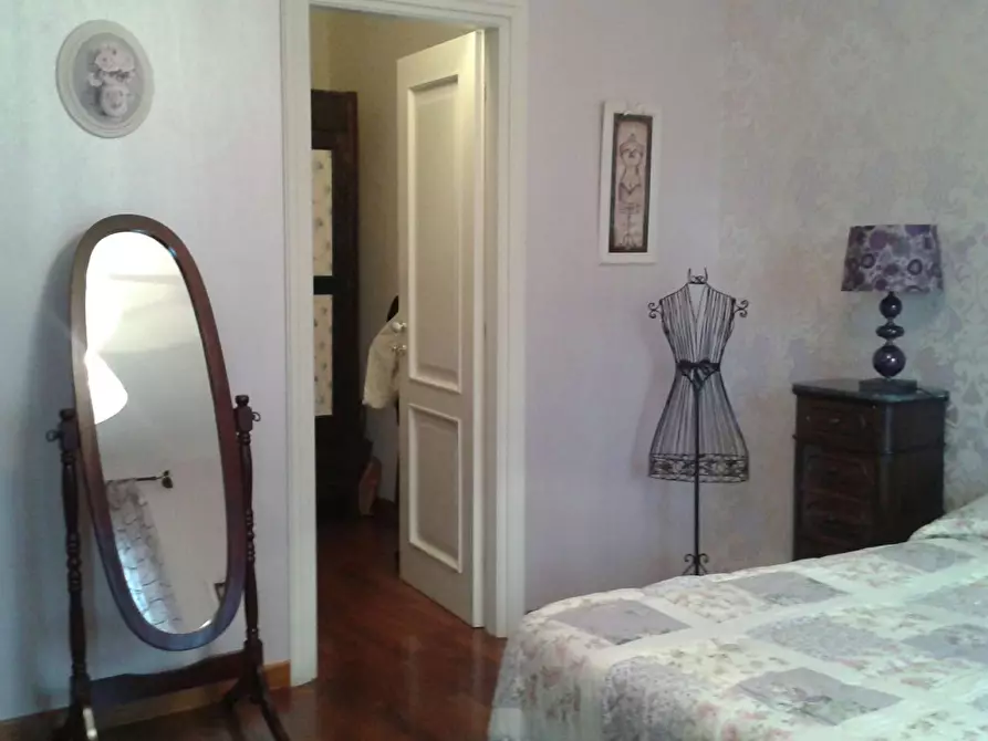 Immagine 13 di Casa indipendente in vendita  a Ragusa