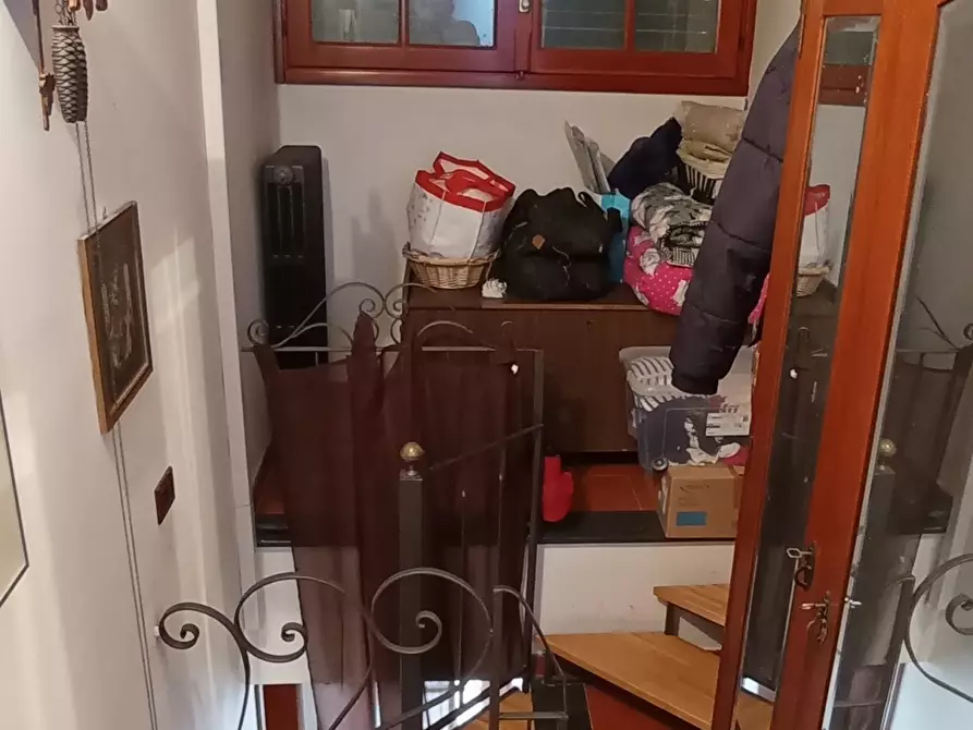 Immagine 29 di Casa indipendente in vendita  a Ragusa