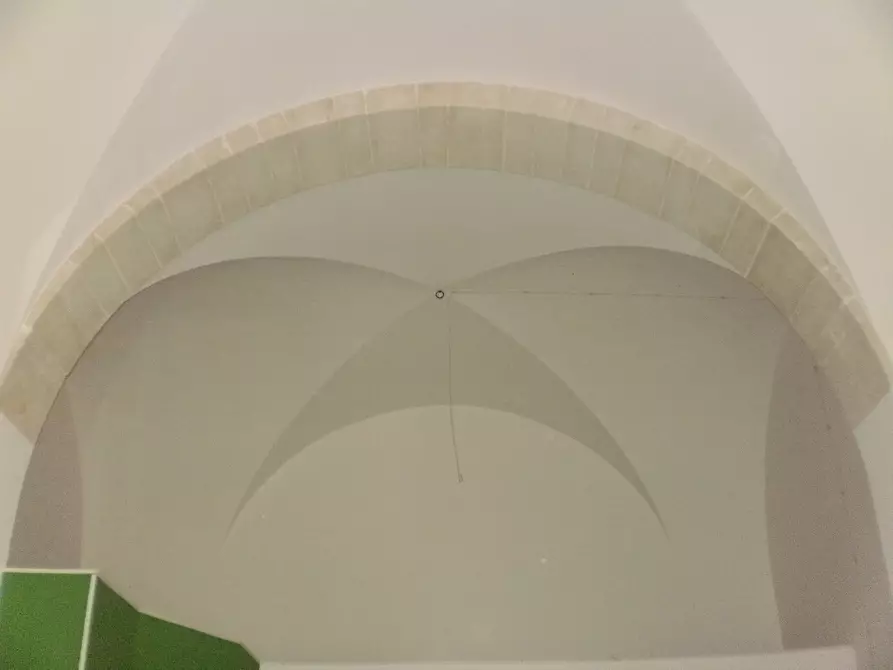 Immagine 2 di Locale commerciale in affitto  a Ragusa