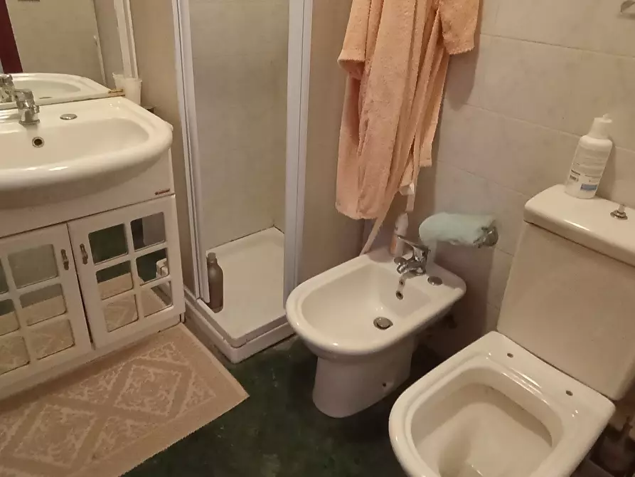 Immagine 27 di Casa indipendente in vendita  a Ragusa