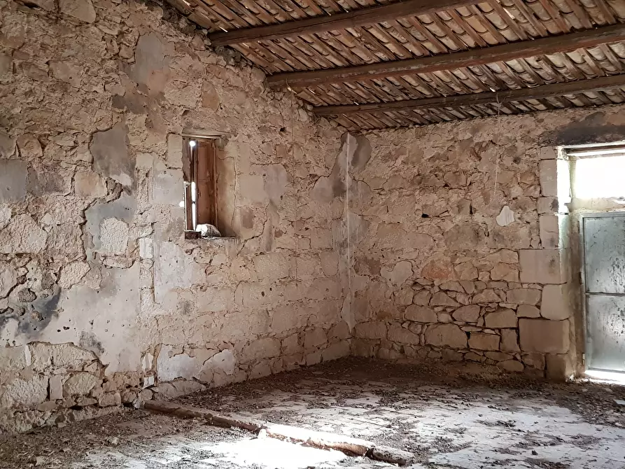 Immagine 13 di Rustico / casale in vendita  a Ragusa