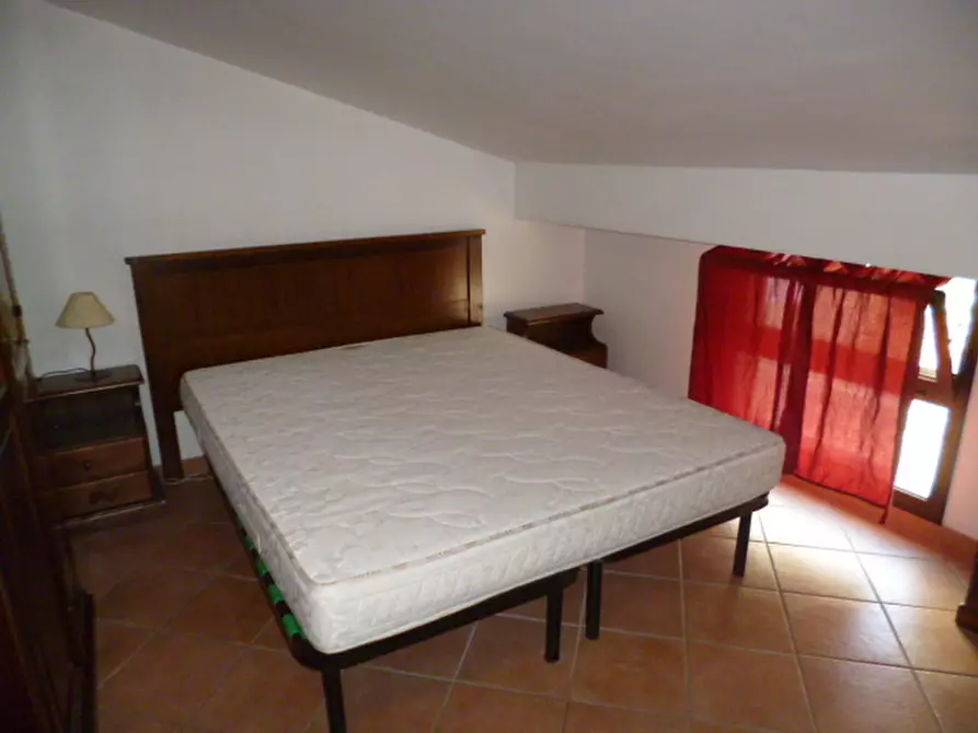 Immagine 6 di Mansarda in affitto  a Ragusa