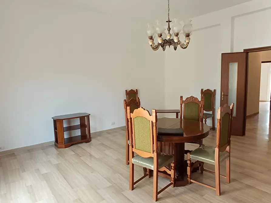 Immagine 6 di Quadrilocale in vendita  a Ragusa