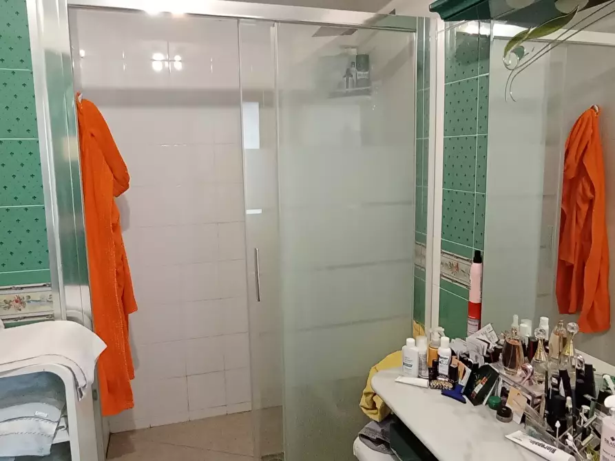 Immagine 18 di Pentalocale in vendita  a Ragusa