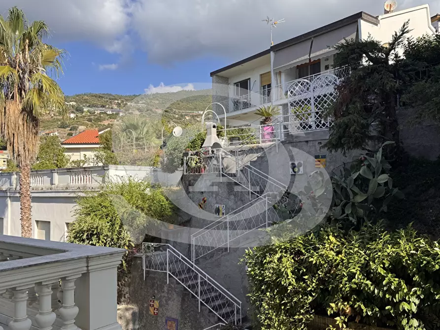 Immagine 20 di Bilocale in vendita  in Via Cavalieri di Rodi 2 a Ospedaletti