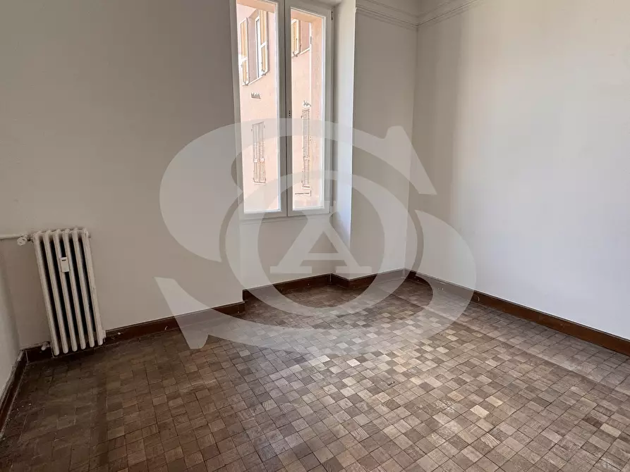 Immagine 10 di Quadrilocale in vendita  in Via Vittorio Veneto 5 a Ventimiglia