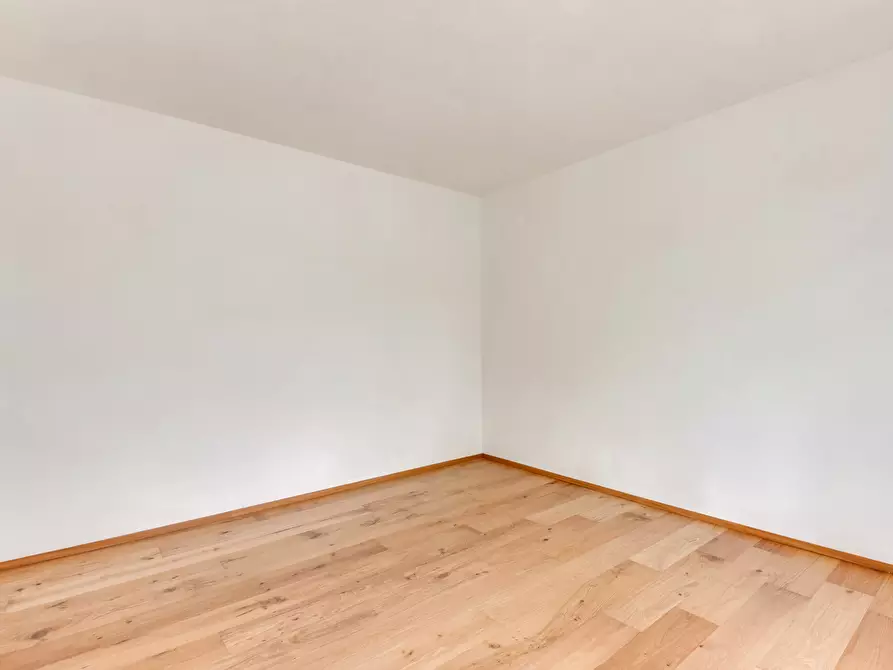 Immagine 32 di Quadrilocale in vendita  in Via L. C. Farini 291 a Cesena