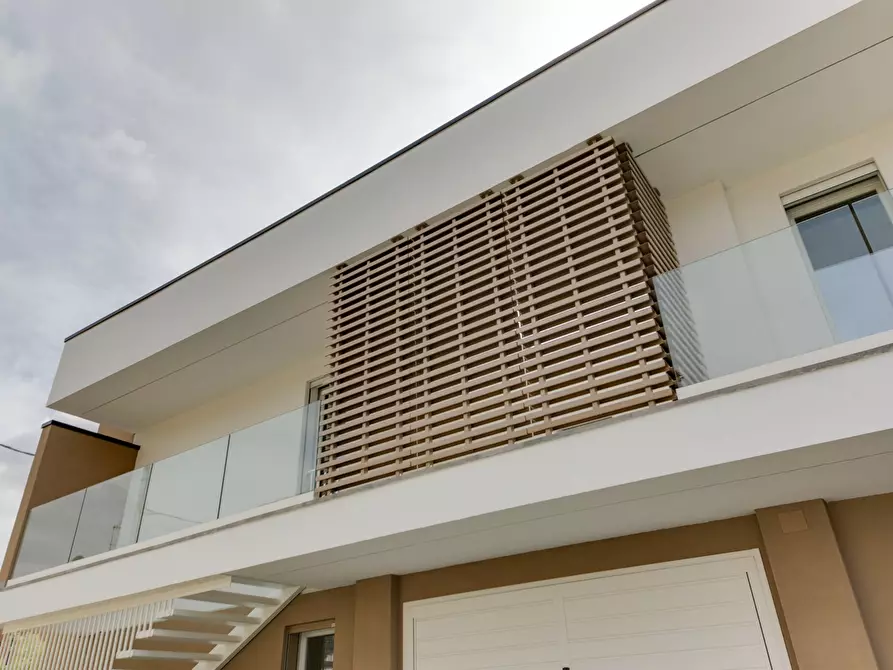 Immagine 51 di Quadrilocale in vendita  in Via L. C. Farini 291 a Cesena