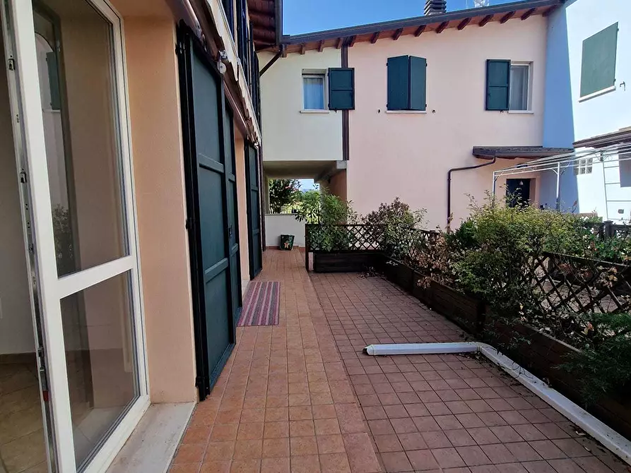 Immagine 38 di Villetta a schiera in vendita  a Meldola