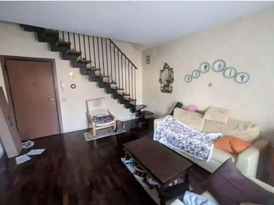 Immagine 1 di Bilocale in vendita  a Forli'