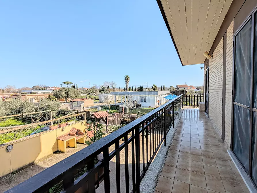 Immagine 55 di Villa in vendita  in Via Granieri 56 a Nettuno