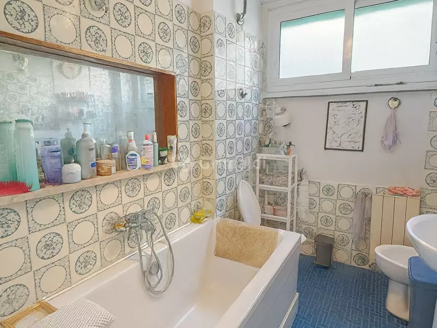 Immagine 9 di Trilocale in affitto  in Via Arturo Graf 52 a Roma