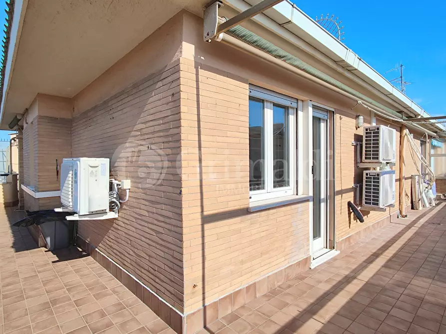 Immagine 24 di Attico in vendita  in Piazza Cavalieri Vittorio Veneto 8 a Nettuno