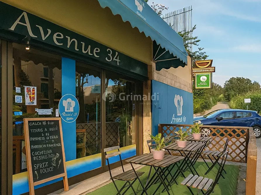 Immagine 4 di Locale commerciale in affitto  in Viale Mencacci 34 a Anzio