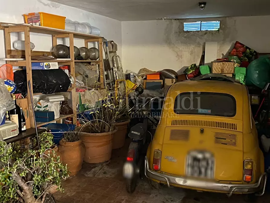 Immagine 9 di Garage in vendita  in VIA PEGASO 2 a Anzio